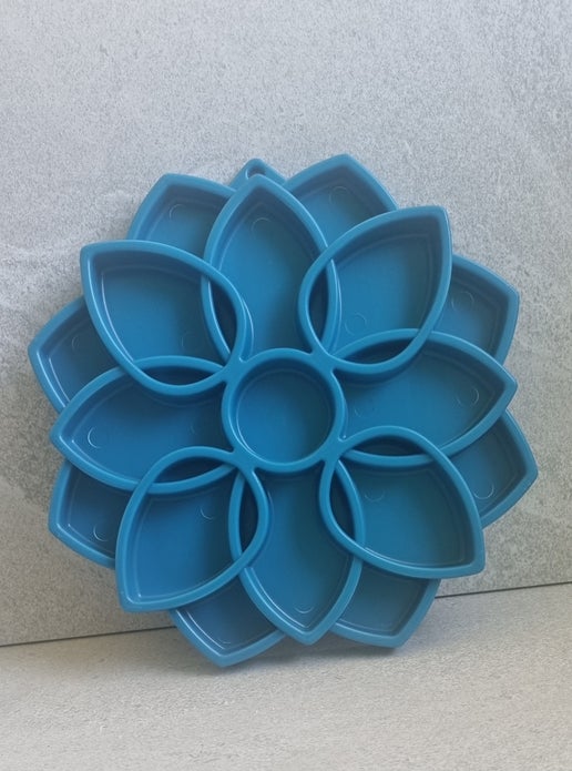 Mandala Feeder